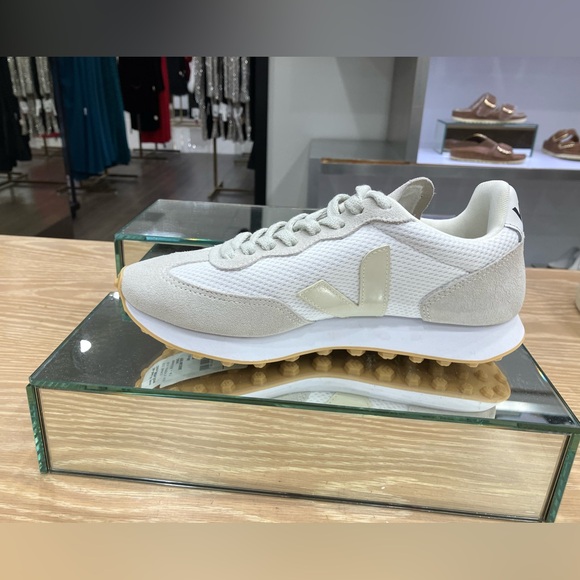 VEJA Rio Branco Alveomesh NWT - Picture 6 of 7